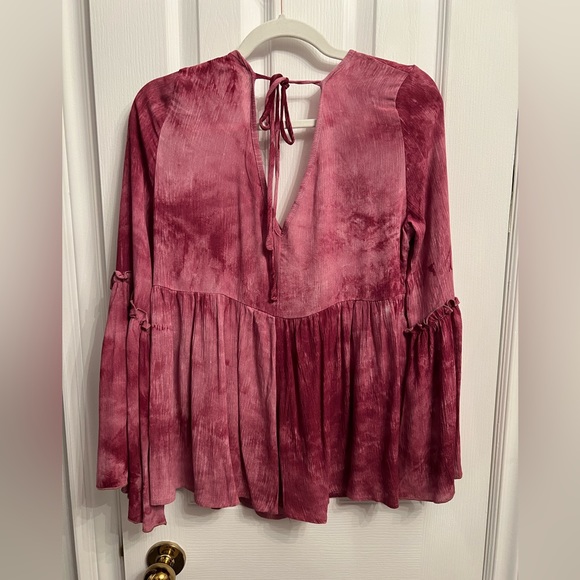 Pink Lily Beautiful Pink Tye Dye Blouse - Picture 6 of 8